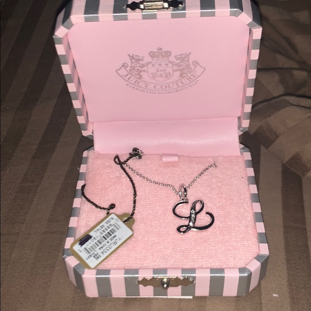 Juicy couture L neckless